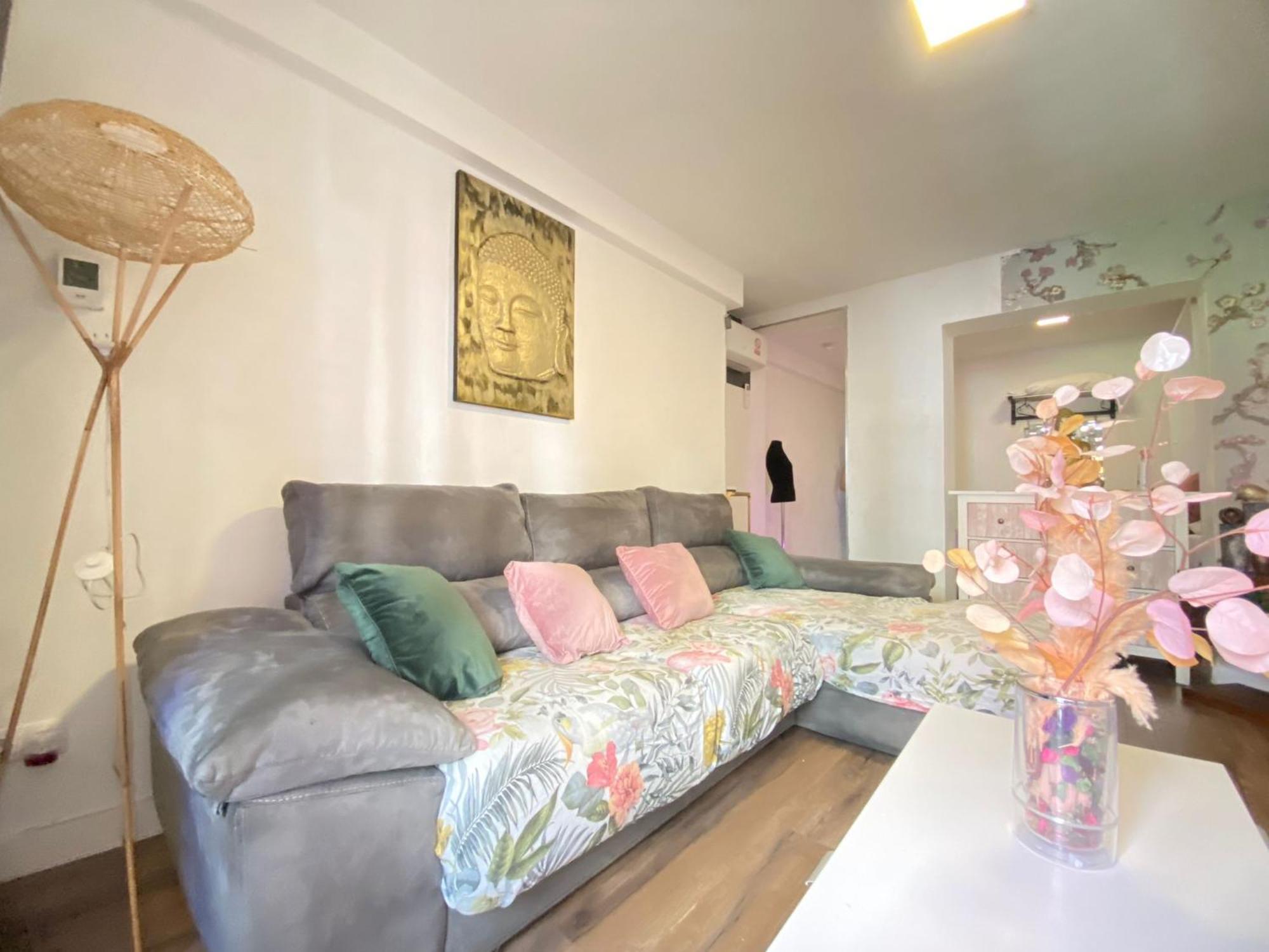 Apartamento Delux มาดริด ภายนอก รูปภาพ